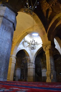 Divriği Ulu Camii, beneath dome.