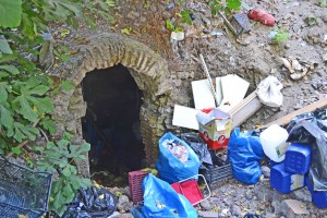 This vault was open as of August 2015