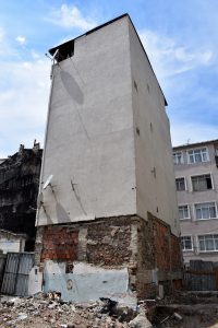 The last remaining apartment block across the road from Odalar Camii