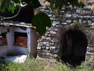 Substantial Byzantine buildings 20m south of the lower wall of Sultan Selim Camii