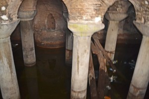 Central area of cistern