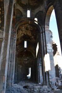 Interior of Mren Cathedral