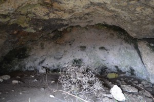 Cave with human alterations to the south of Soğucak