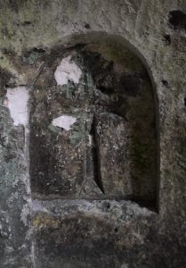 Left-hand niche in sanctuary