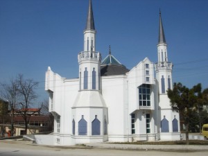 This is the cami that was built after the late 1990s earthquake.