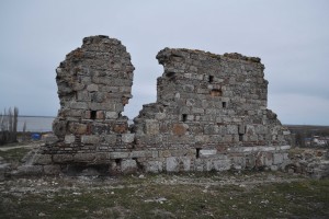 The wall on the north-eastern side