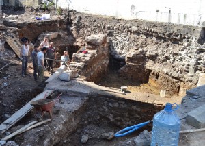cankurtaran03 This photo, taken 7 days after the ones above, shows the fast pace of excavation